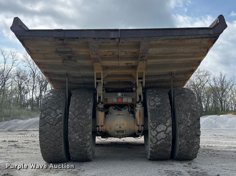 image for item FH7061 Komatsu KWA090HD-1 haul truck