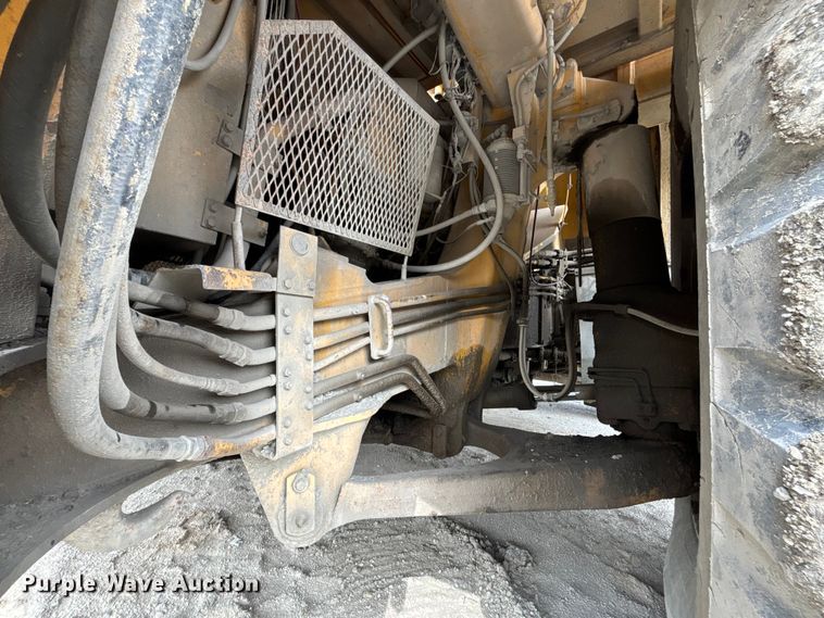 image for item FH7061 Komatsu KWA090HD-1 haul truck