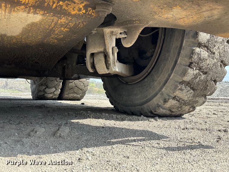 image for item FH7061 Komatsu KWA090HD-1 haul truck