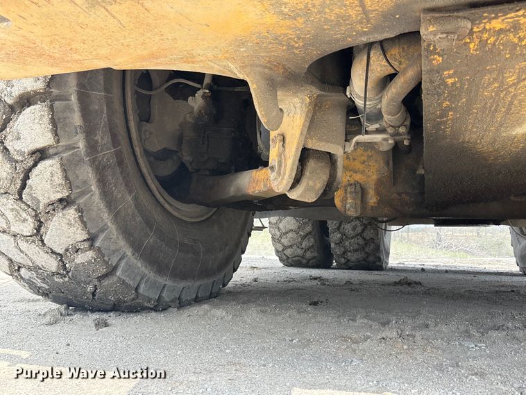 image for item FH7061 Komatsu KWA090HD-1 haul truck