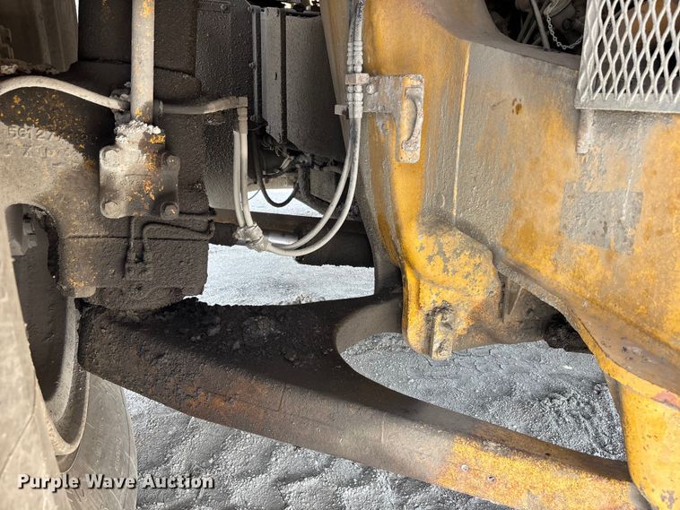 image for item FH7061 Komatsu KWA090HD-1 haul truck