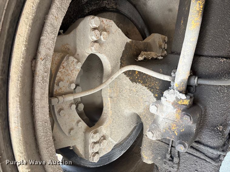 image for item FH7061 Komatsu KWA090HD-1 haul truck