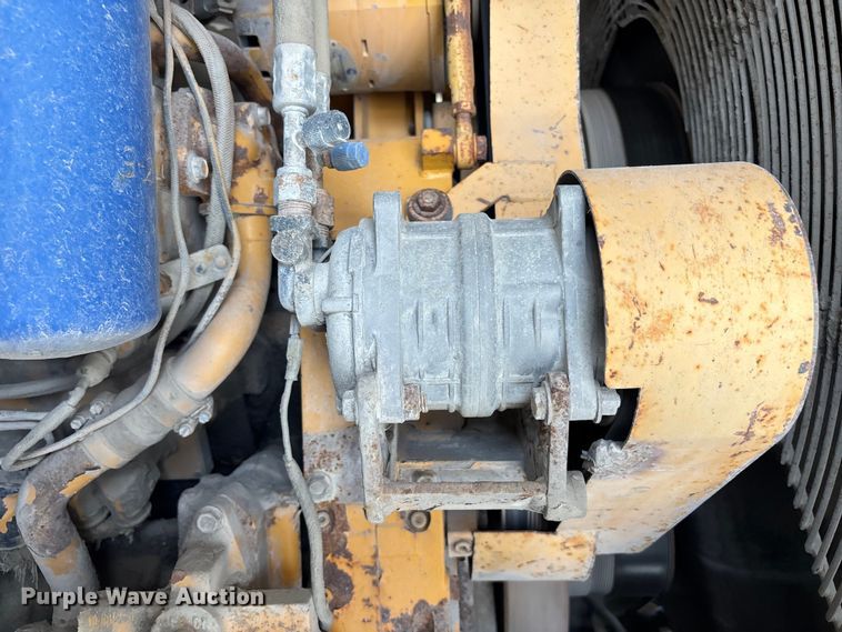 image for item FH7061 Komatsu KWA090HD-1 haul truck