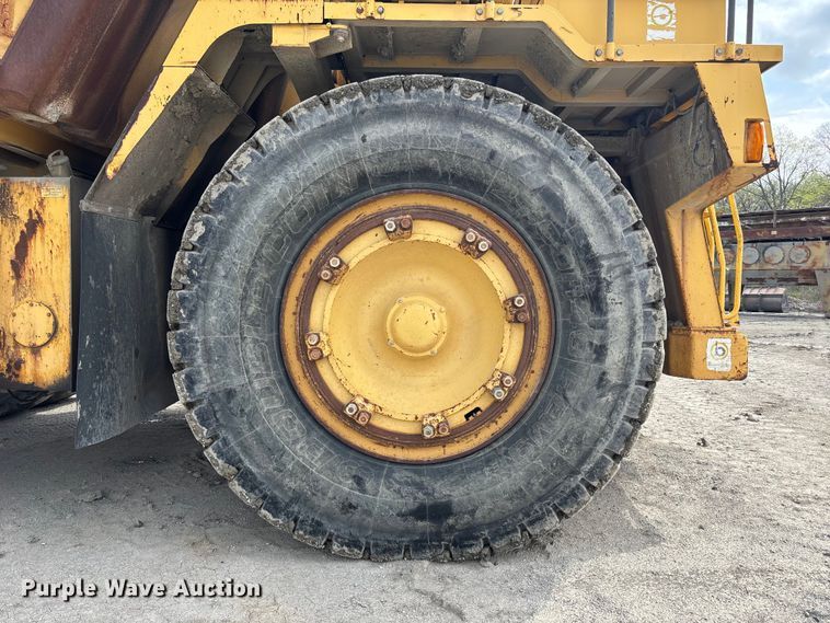 image for item FH7061 Komatsu KWA090HD-1 haul truck