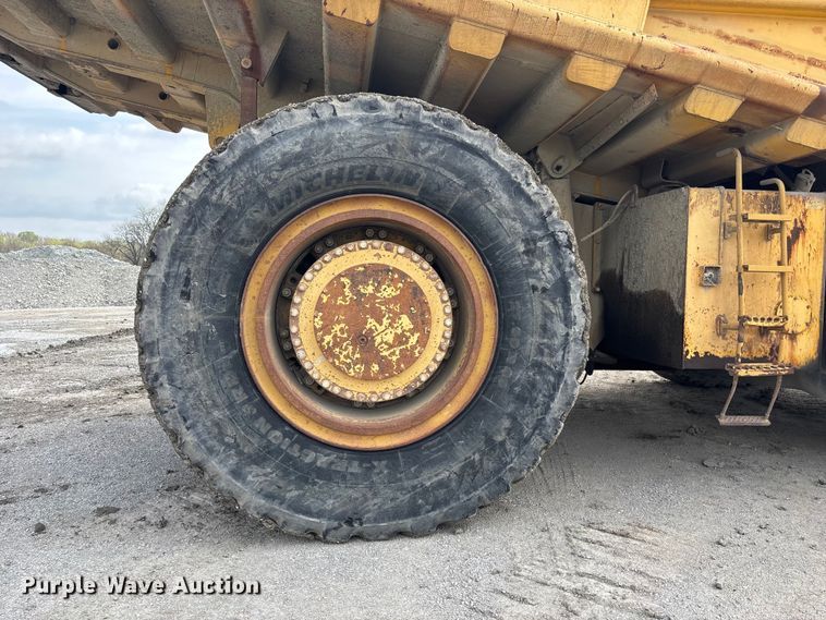 image for item FH7061 Komatsu KWA090HD-1 haul truck