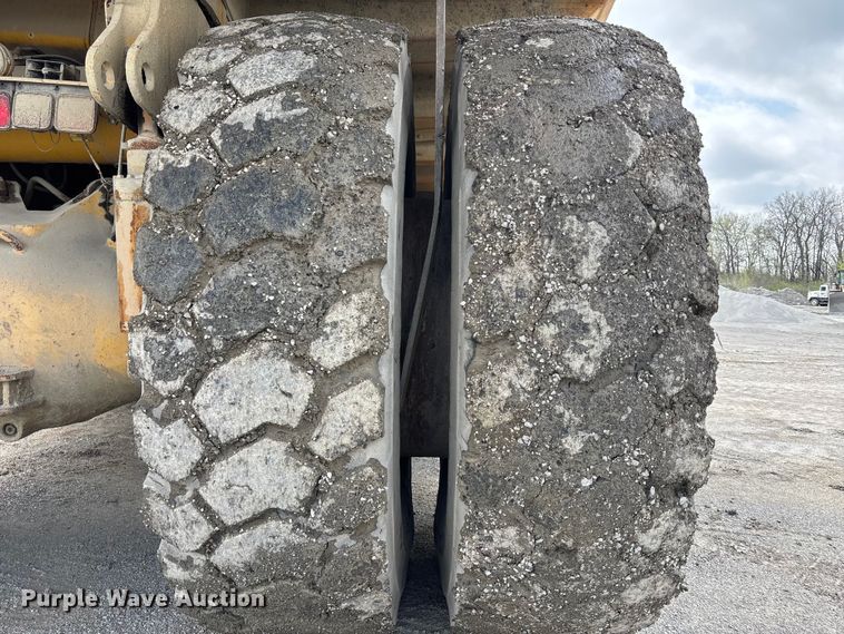 image for item FH7061 Komatsu KWA090HD-1 haul truck