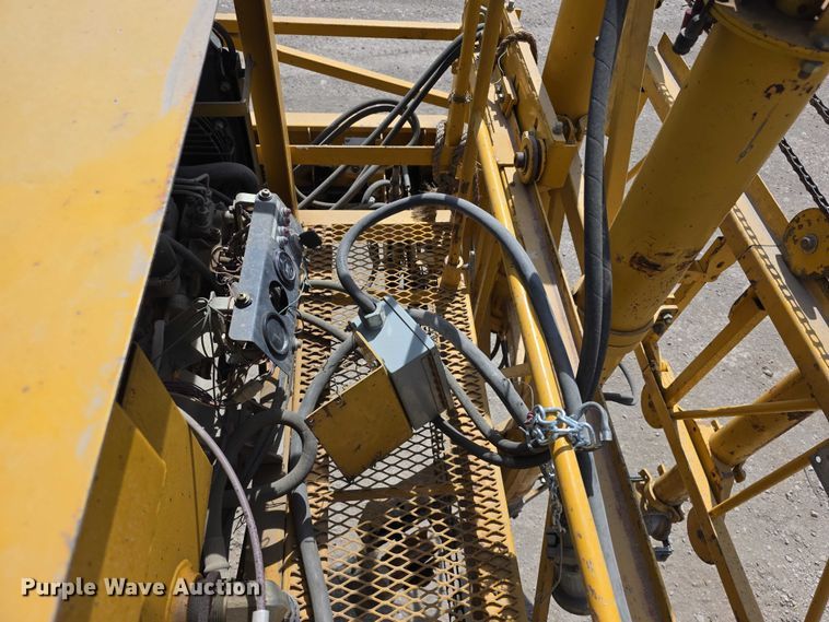 image for item FI0965 Bidwell 3600  bridge deck finisher