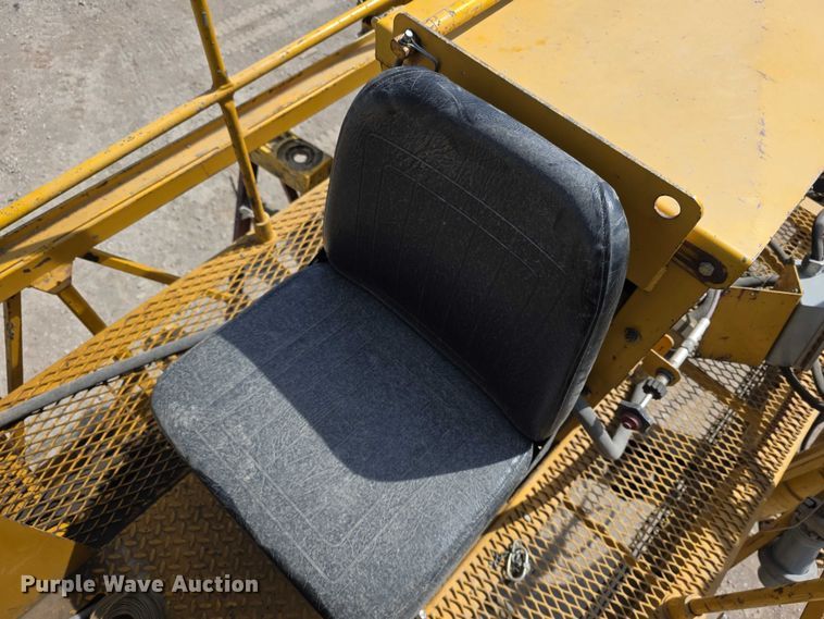 image for item FI0965 Bidwell 3600  bridge deck finisher