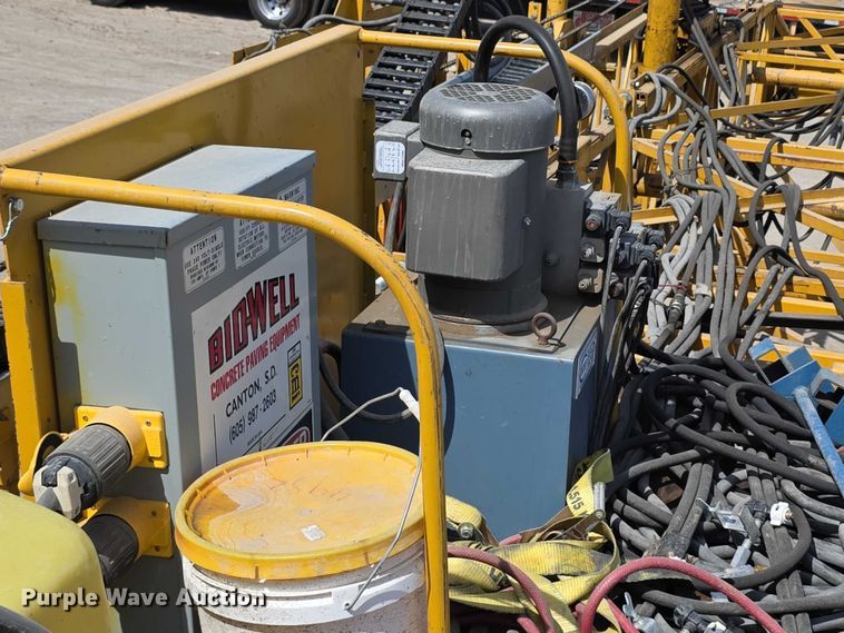 image for item FI0965 Bidwell 3600  bridge deck finisher