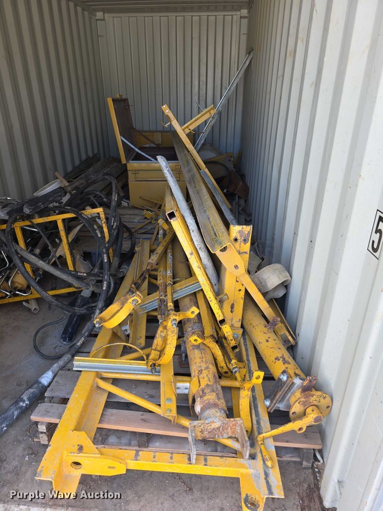 image for item FI0965 Bidwell 3600  bridge deck finisher