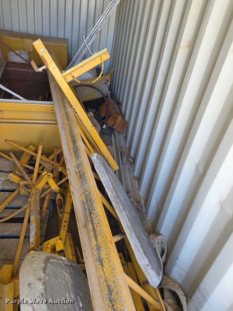 image for item FI0965 Bidwell 3600  bridge deck finisher