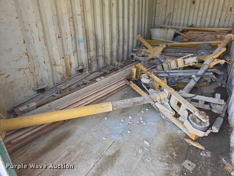 image for item FI0965 Bidwell 3600  bridge deck finisher