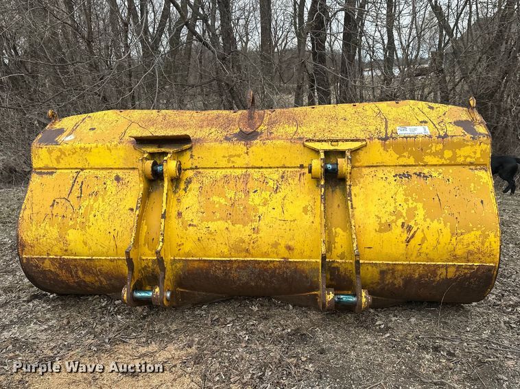 image for item FK0027 Bucket