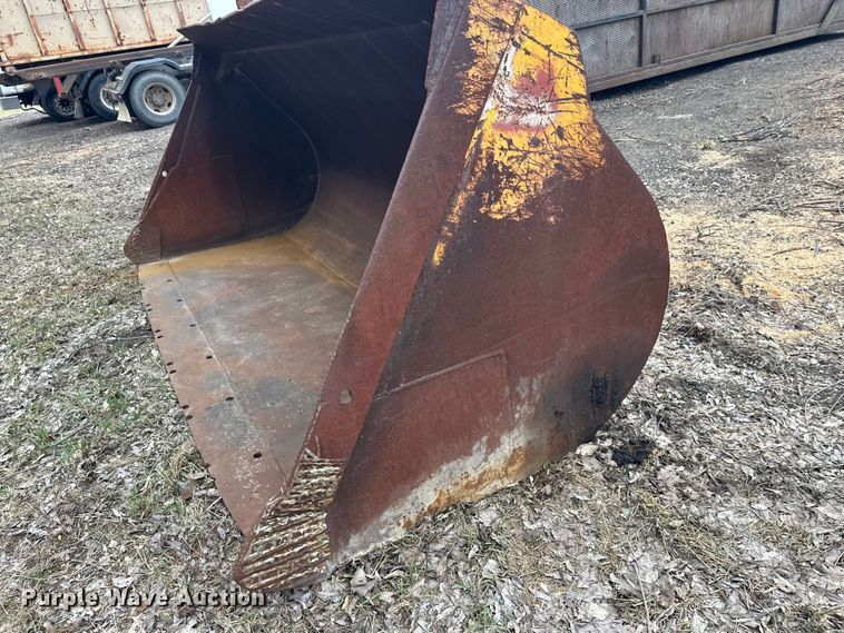 image for item FK0027 Bucket