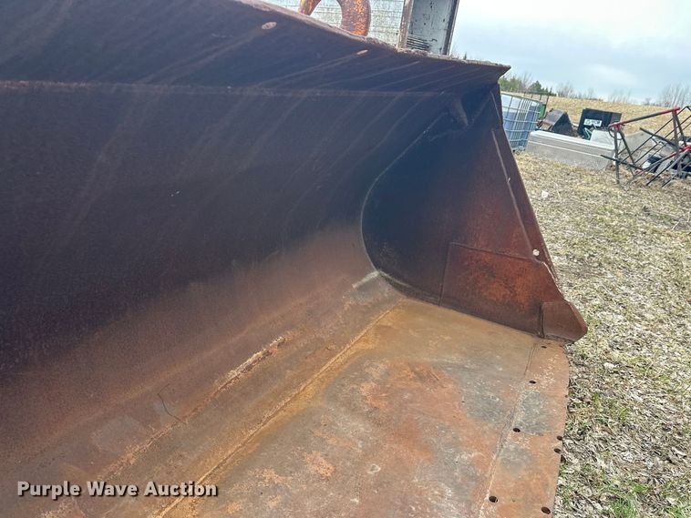 image for item FK0027 Bucket