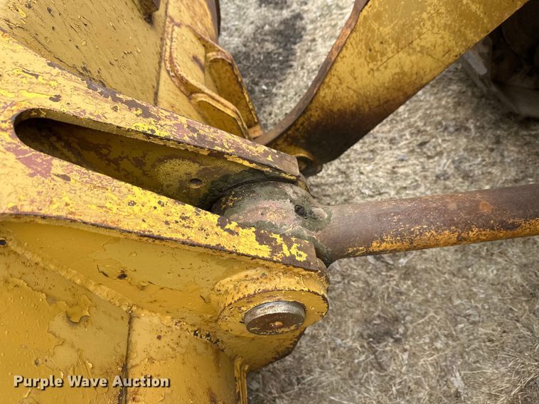 image for item FK0028 1988 Caterpillar 953Z wheel loader