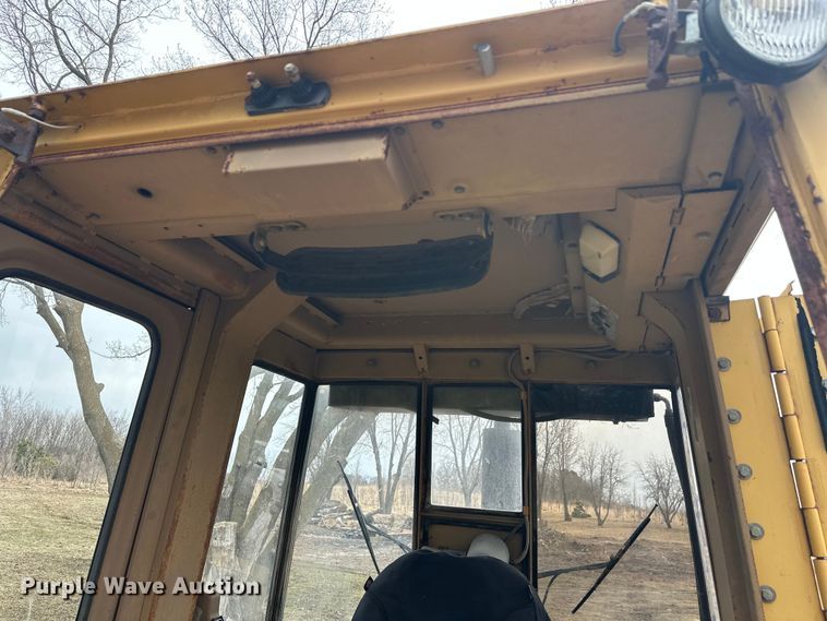 image for item FK0028 1988 Caterpillar 953Z wheel loader