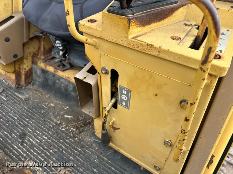 image for item FK0028 1988 Caterpillar 953Z wheel loader