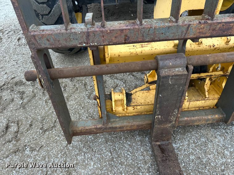 image for item FK0048 Gehl DL6L telehandler