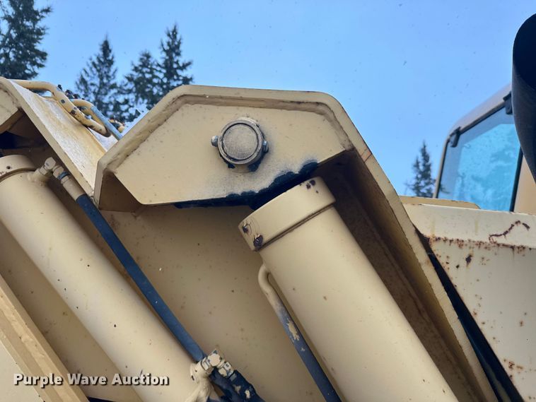 image for item FK0048 Gehl DL6L telehandler