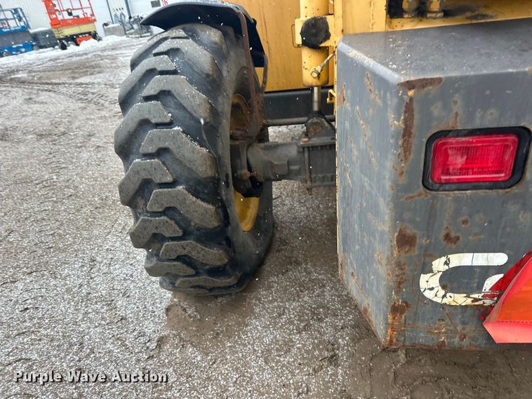 image for item FK0048 Gehl DL6L telehandler