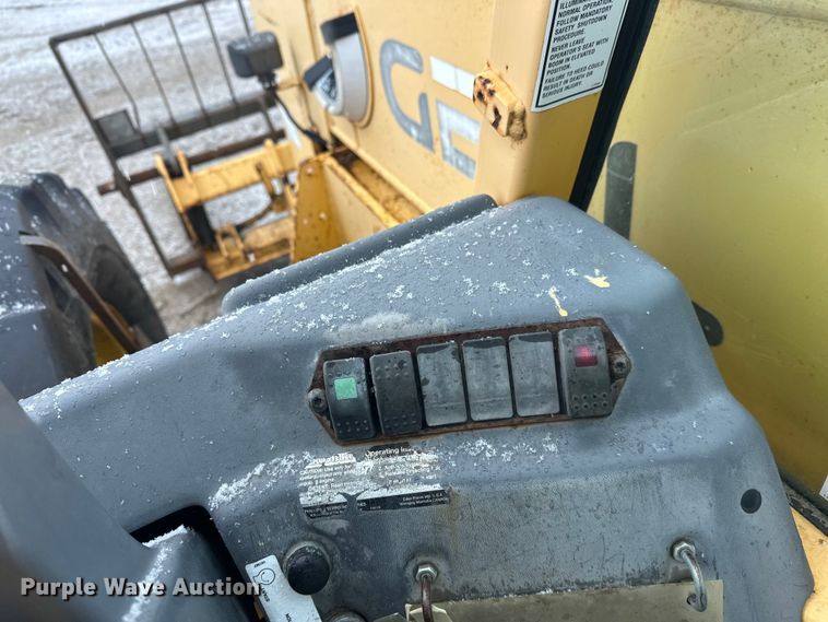 image for item FK0048 Gehl DL6L telehandler