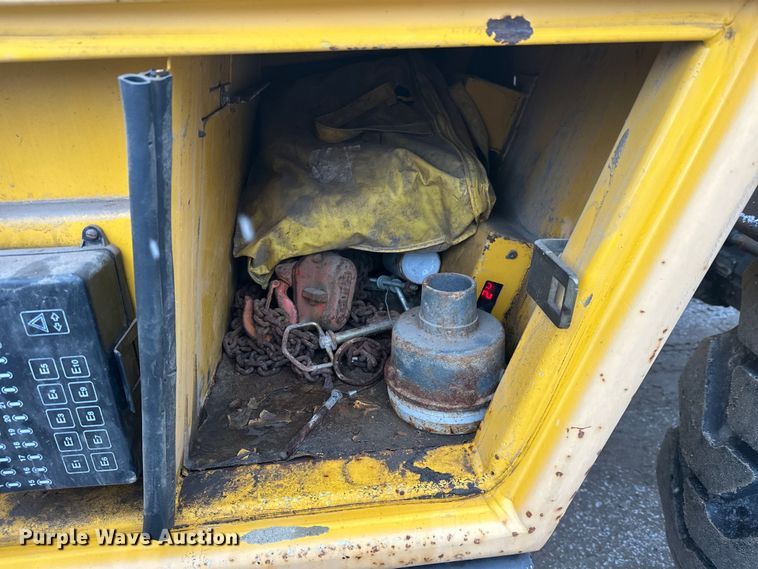 image for item FK0048 Gehl DL6L telehandler