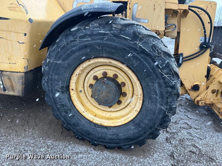 image for item FK0048 Gehl DL6L telehandler