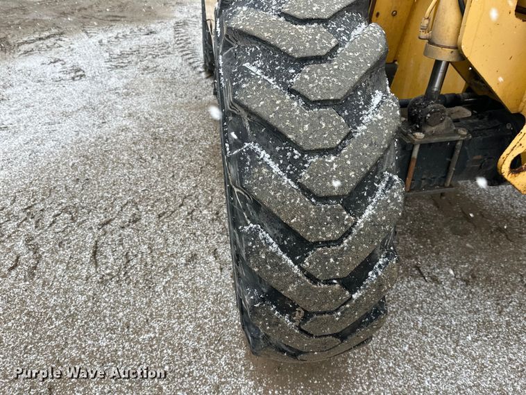 image for item FK0048 Gehl DL6L telehandler