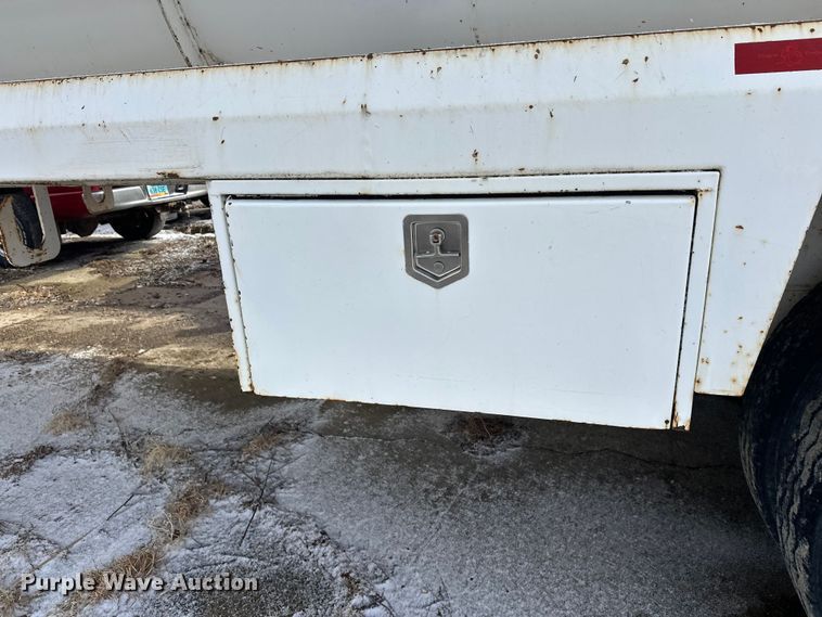 image for item FK0050 2011 Dragon Products tank trailer