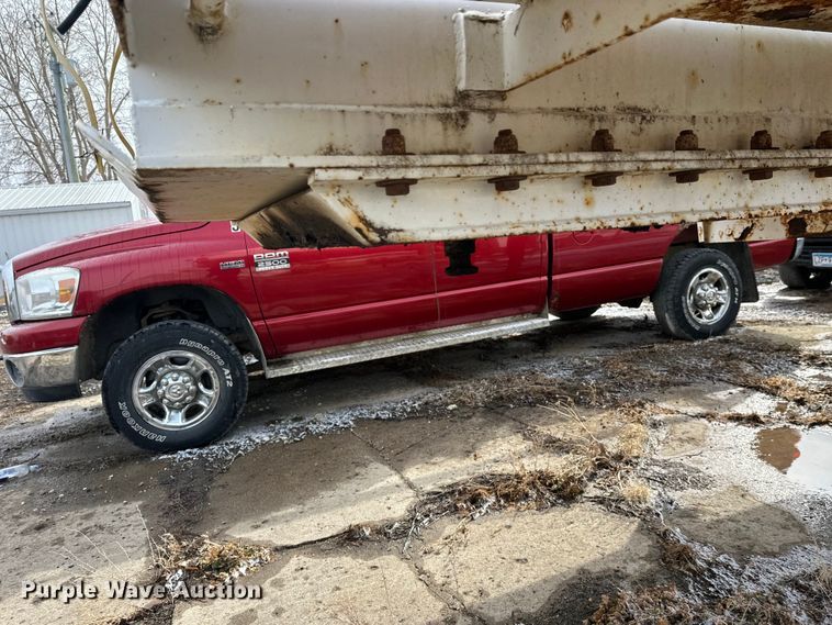 image for item FK0050 2011 Dragon Products tank trailer