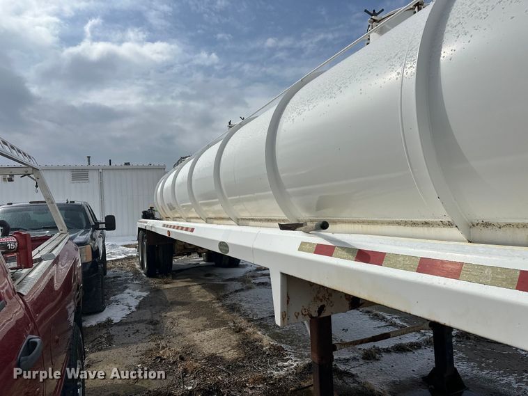 image for item FK0050 2011 Dragon Products tank trailer