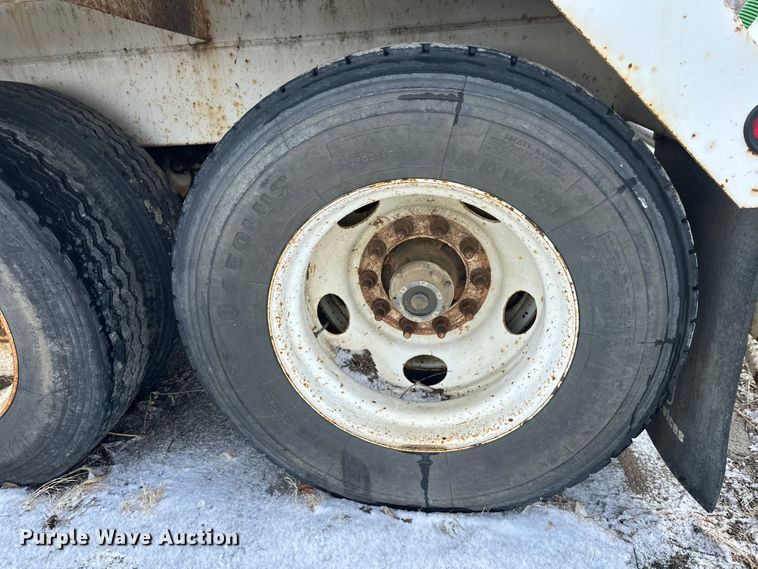 image for item FK0050 2011 Dragon Products tank trailer