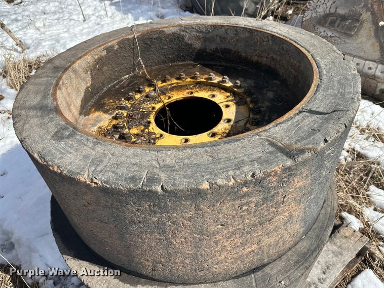 image for item FK0052 (4) tires and wheels