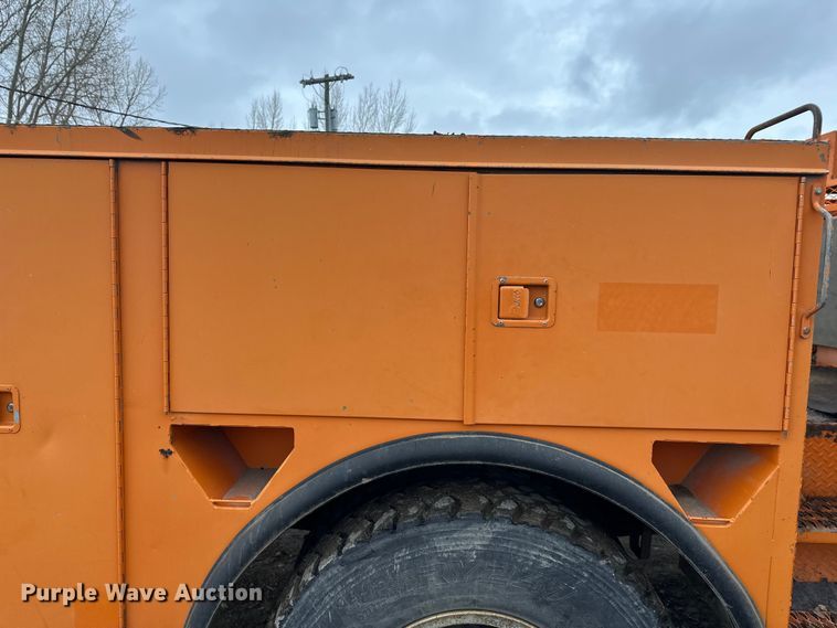 image for item FK0054 1993 Chevrolet Kodiak C7500 utility / service truck