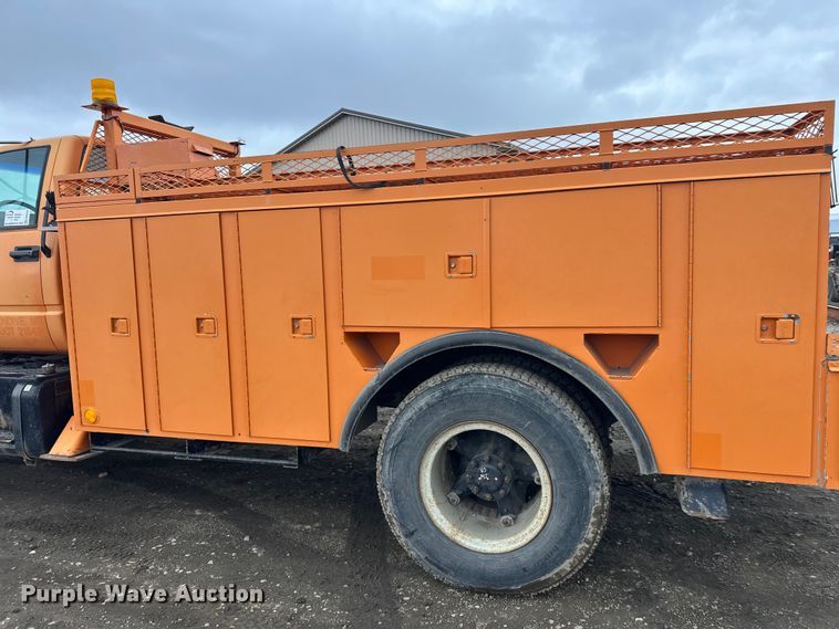 image for item FK0054 1993 Chevrolet Kodiak C7500 utility / service truck