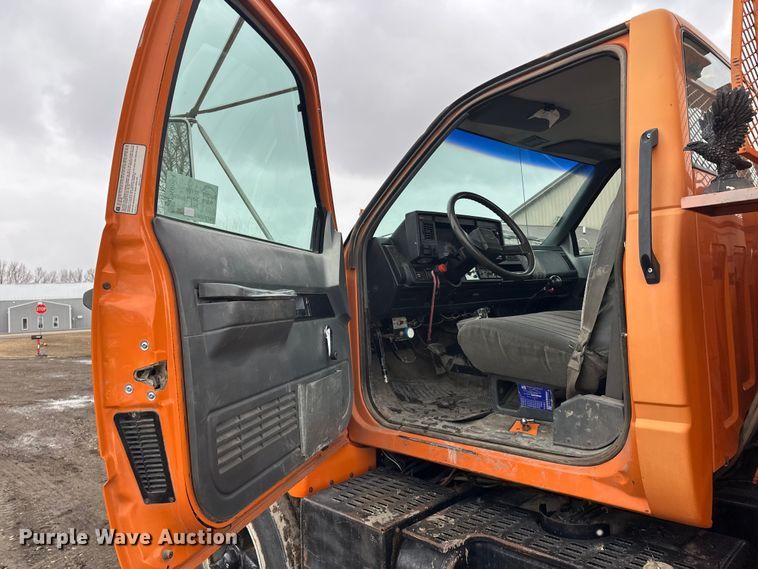 image for item FK0054 1993 Chevrolet Kodiak C7500 utility / service truck