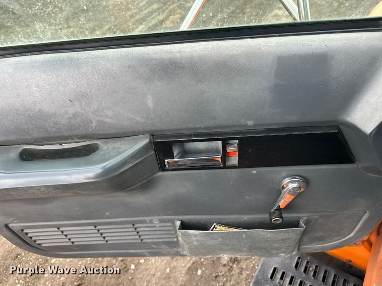image for item FK0054 1993 Chevrolet Kodiak C7500 utility / service truck