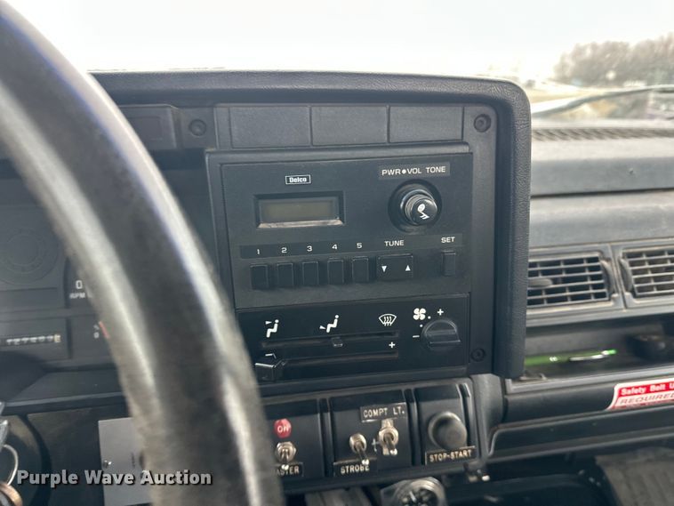 image for item FK0054 1993 Chevrolet Kodiak C7500 utility / service truck