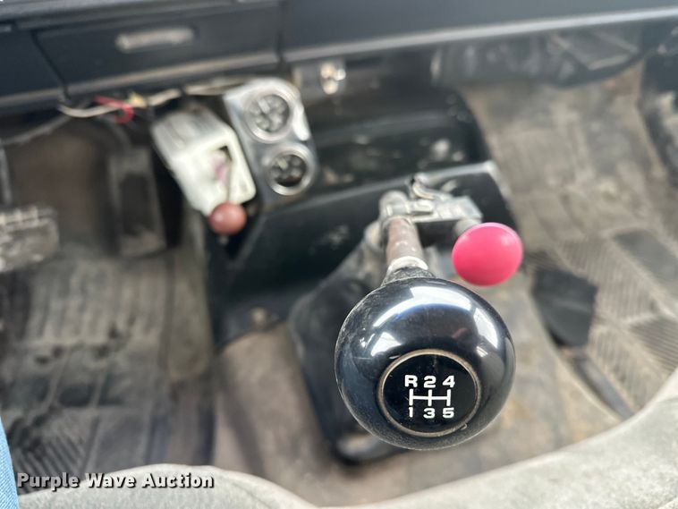 image for item FK0054 1993 Chevrolet Kodiak C7500 utility / service truck