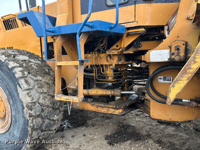 image for item FK0055 Komatsu WA400-1 wheel loader