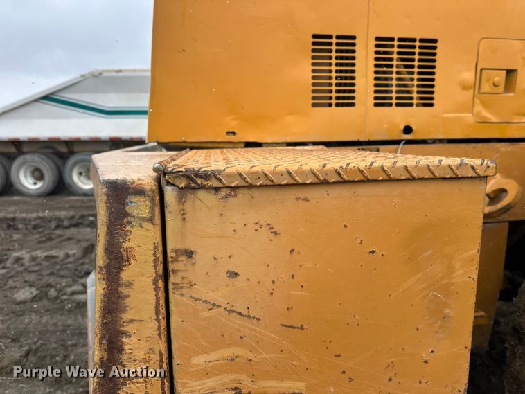 image for item FK0055 Komatsu WA400-1 wheel loader