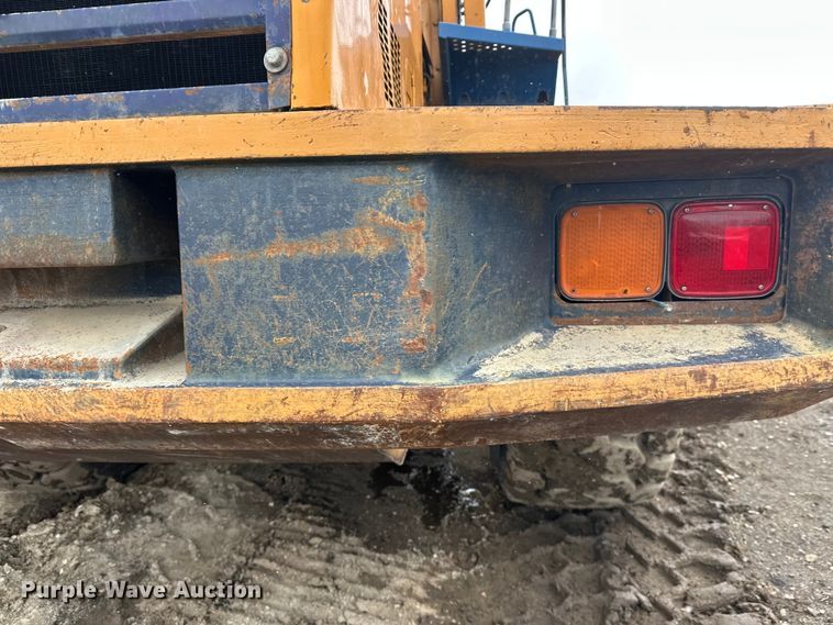 image for item FK0055 Komatsu WA400-1 wheel loader