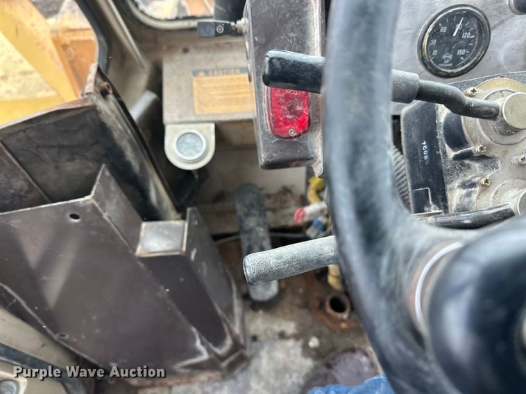 image for item FK0055 Komatsu WA400-1 wheel loader