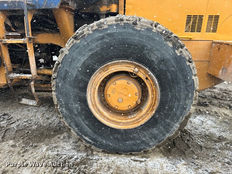 image for item FK0055 Komatsu WA400-1 wheel loader