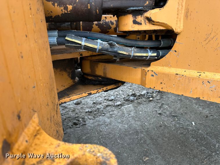 image for item FK0056 2001 Case 821C wheel loader