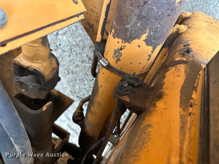 image for item FK0056 2001 Case 821C wheel loader