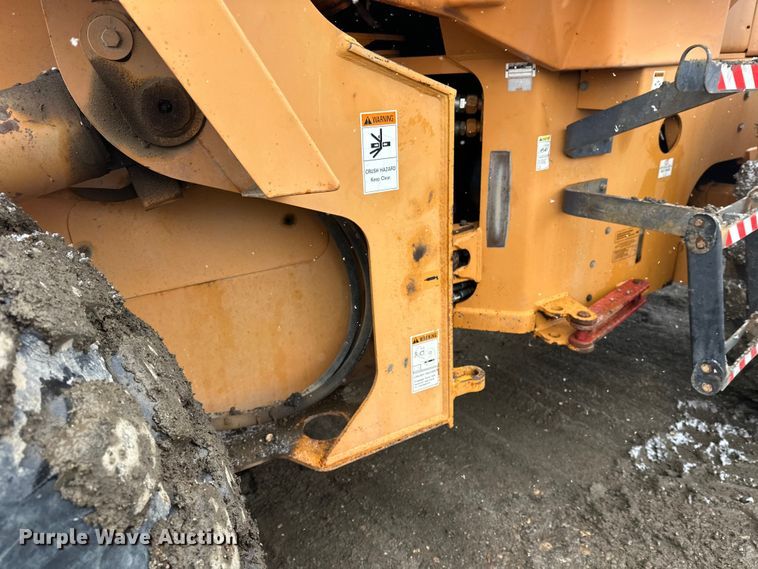 image for item FK0056 2001 Case 821C wheel loader