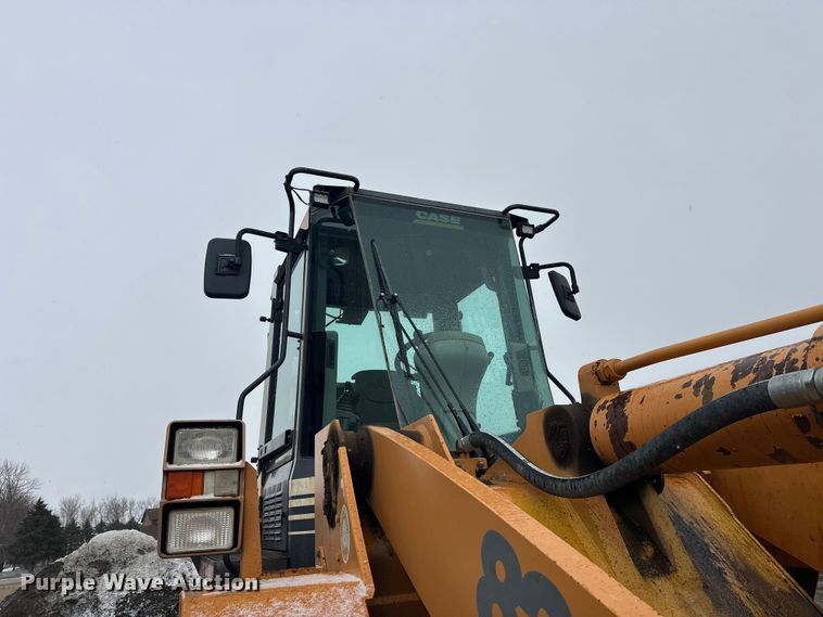 image for item FK0056 2001 Case 821C wheel loader