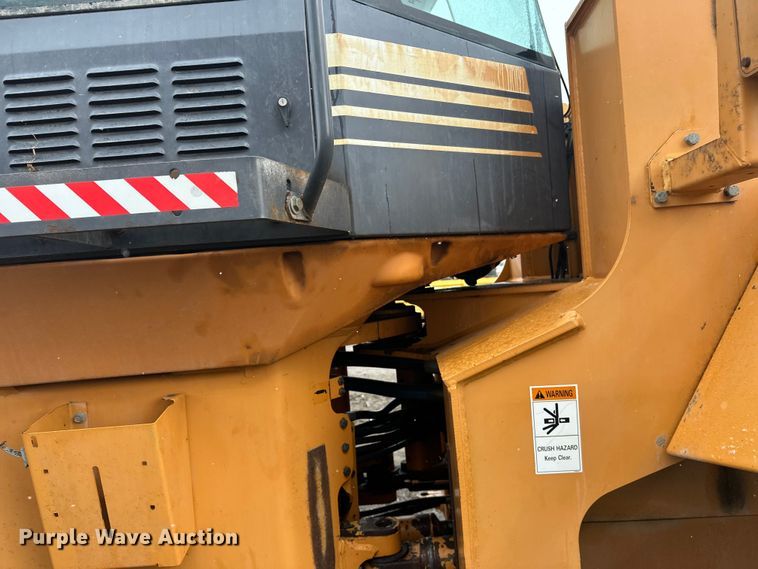 image for item FK0056 2001 Case 821C wheel loader